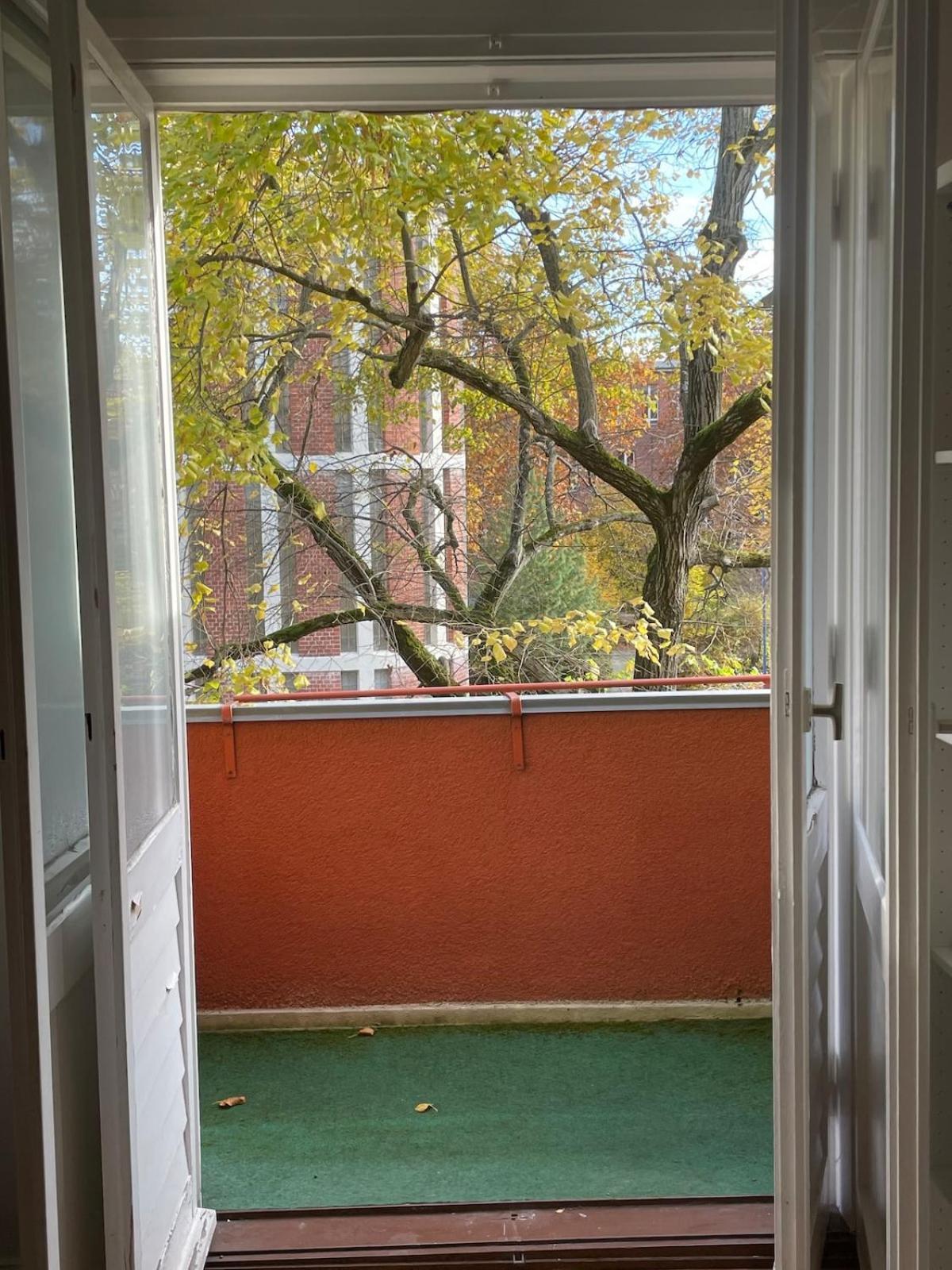 Modern And Cozy Apartment In Good Location Берлин Экстерьер фото